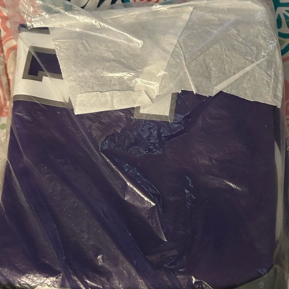 Never opened Buddy Heild Sacramento jersey  bought from NBA Store size XXL - Picture 4 of 5